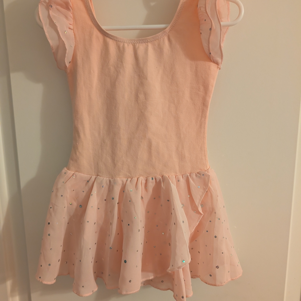 $ 💥3/$24 Pink Dance Leotard With‎ Flutter Skirt And Sleeves